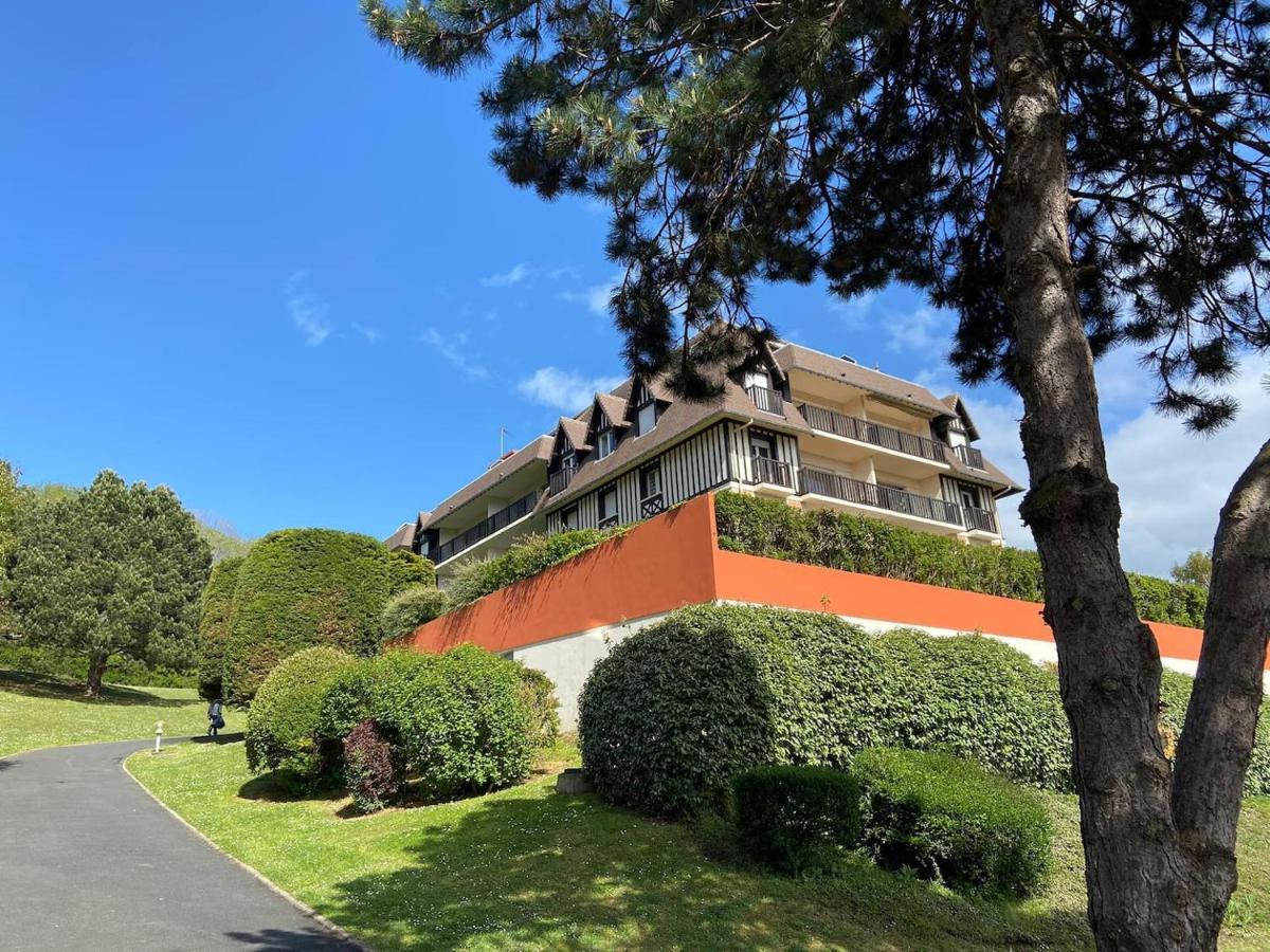 A 10 Minutes A Pieds De La Plage, Residence La Corniche Du Mont Canisy - Traveller Award 2023 Blonville-sur-Mer Exteriör bild